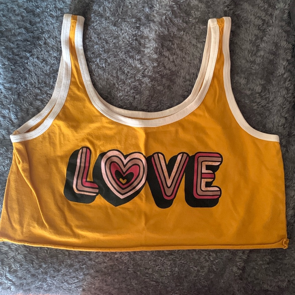 Crop tank top LOVE